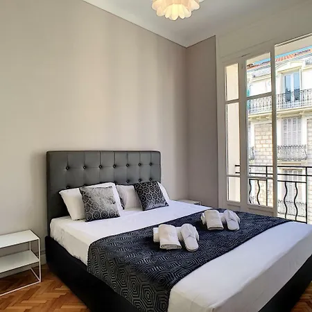 Nestor&jeeves - Lilas Buffa - - Close Sea - Floor Apartment